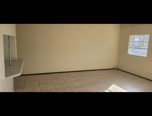 2 BEDROOM TOWNHOUSE FOR SALE IN VERWOERDPARK